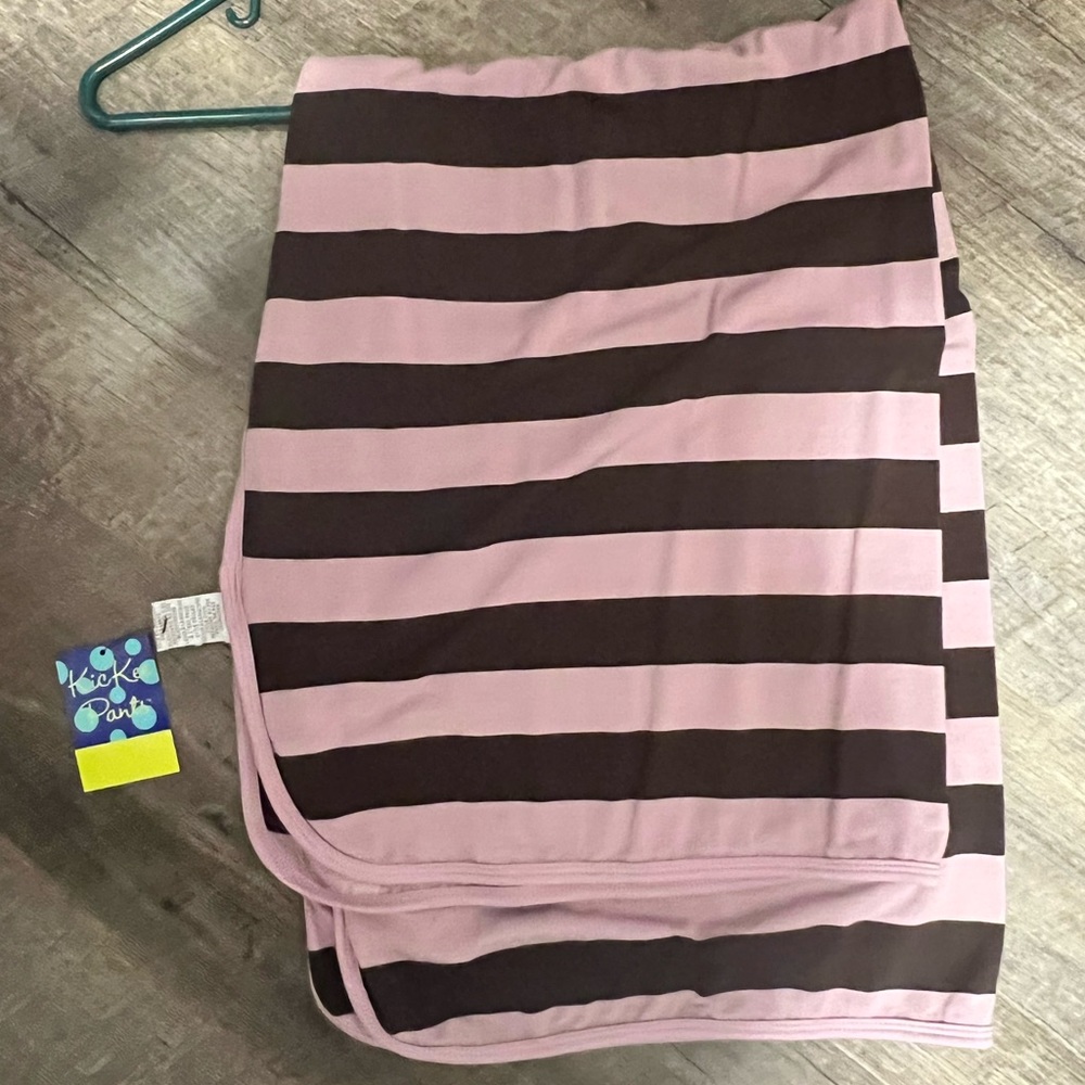 Kickee pants swaddle